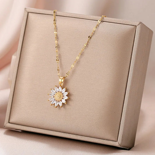 Gold Sunflower Choker - Korean Style Zircon Necklace (Wholesale)